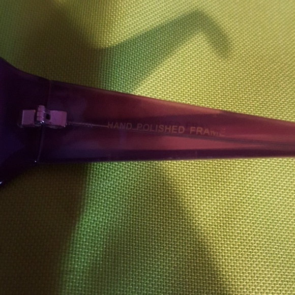 SUNGLASSES - Picture 4 of 4